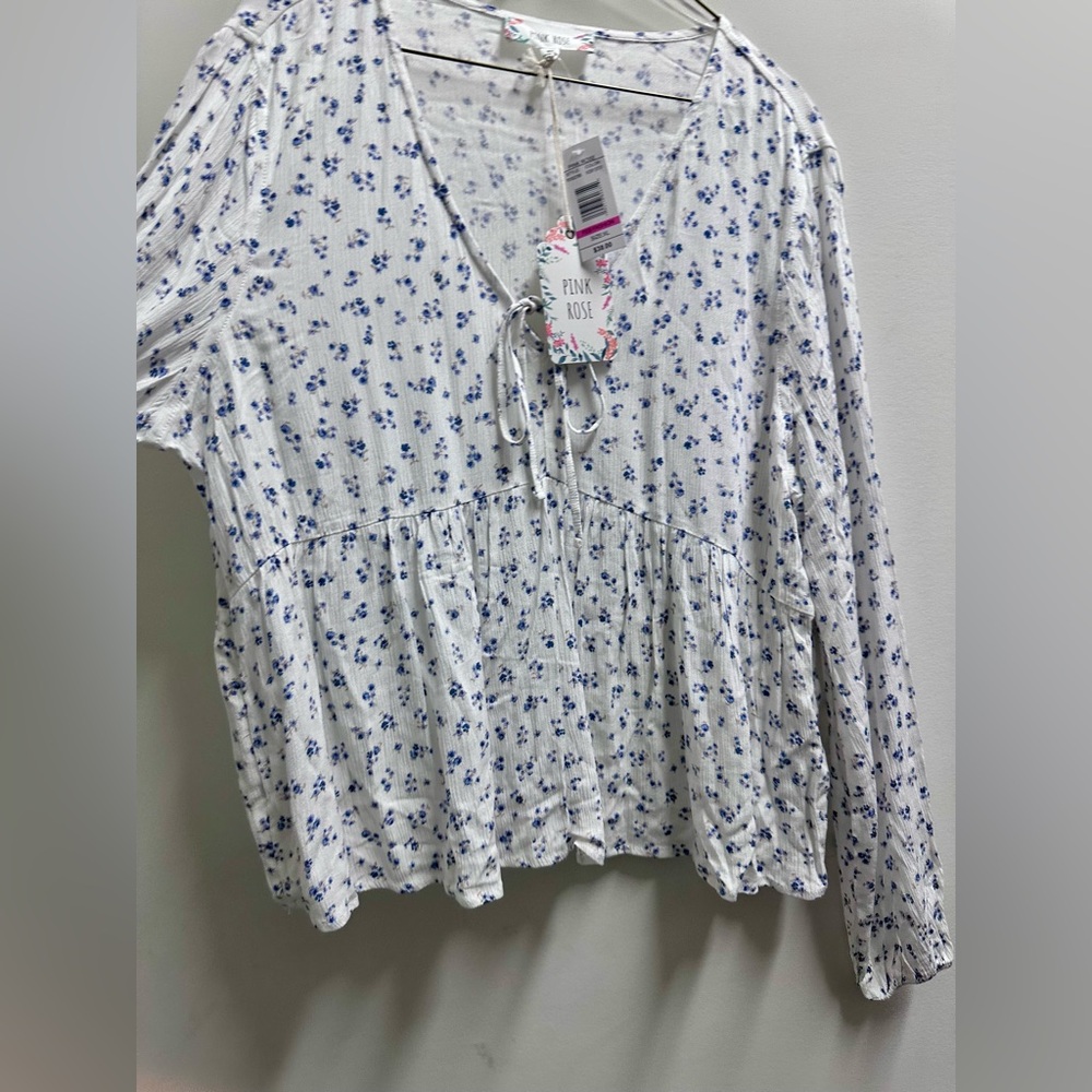 Pink Rose Ivory Floral Peplum Blouse – Size XL (NWT). - Picture 3 of 4